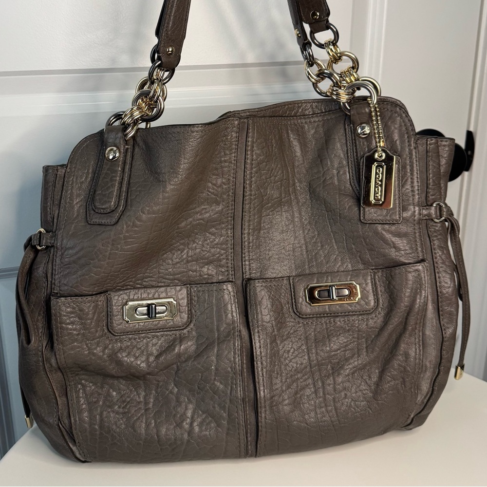 Coach Brown Pebbled Leather Shoulder Bag Gold Chain Strap Pocket Tote Purse